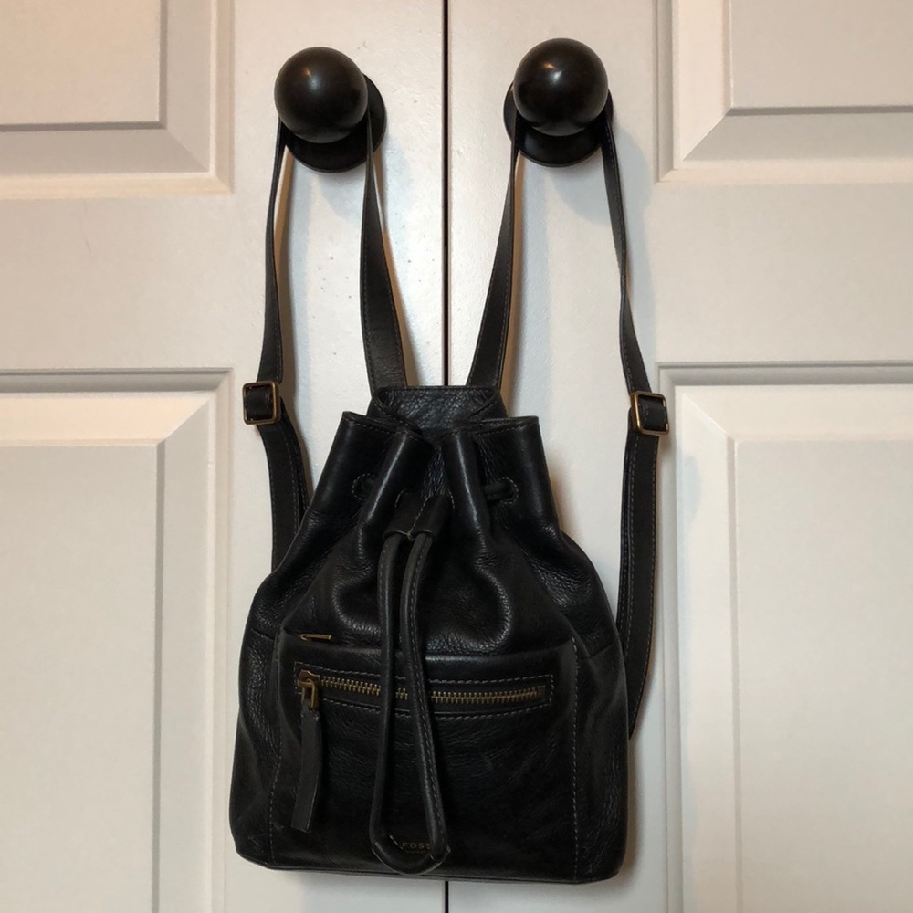 Fossil drawstring backpack